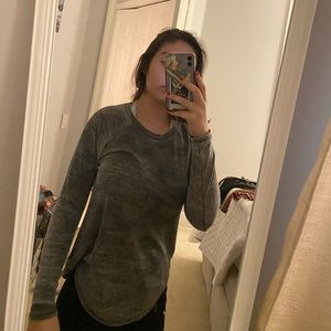 american eagle longsleeve